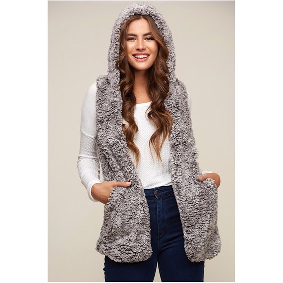 ✨1 Small Left✨Gray Sherpa Hooded Vest - Picture 6 of 6